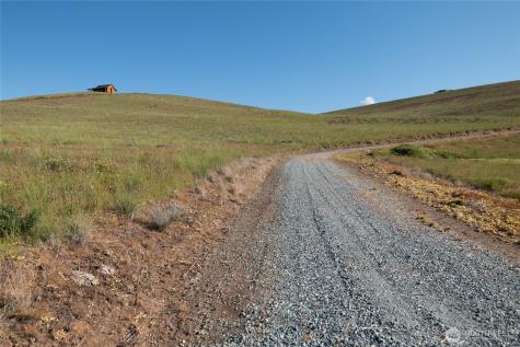 32 Maggies Road Twisp WA 98856