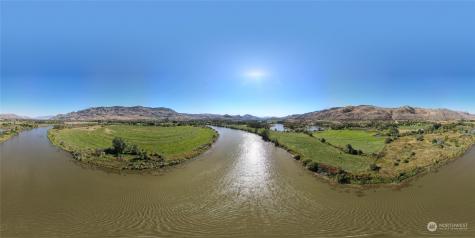 1640 Highway 7 Oroville WA 98844