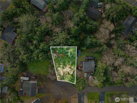 855 Hake Court SW Ocean Shores WA 98569