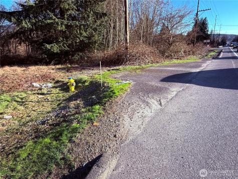 1 State Route 9 SE Woodinville WA 98072