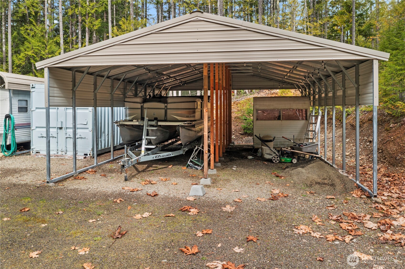 61 N Dow Court Hoodsport WA 98548