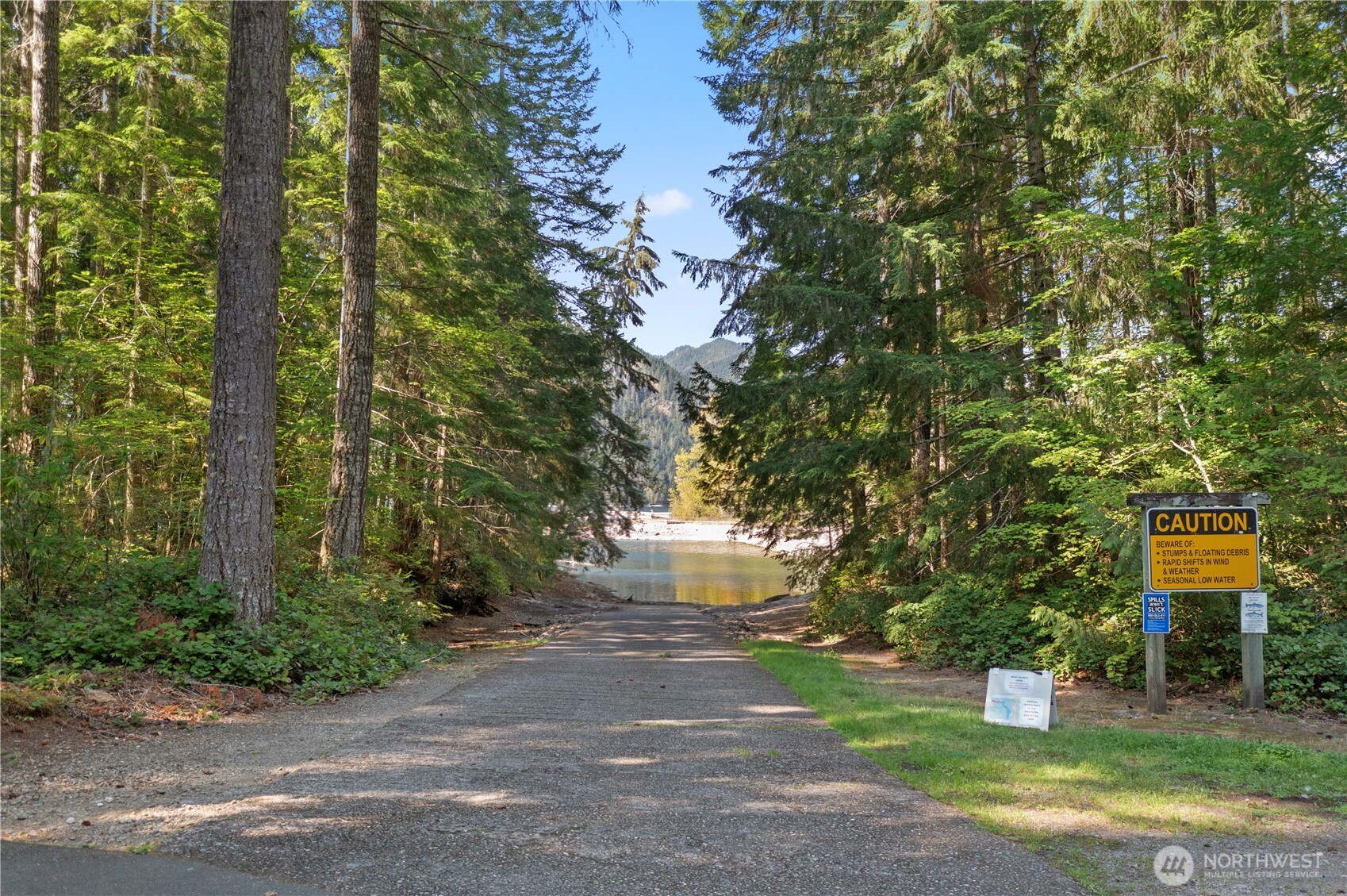 61 N Dow Court Hoodsport WA 98548