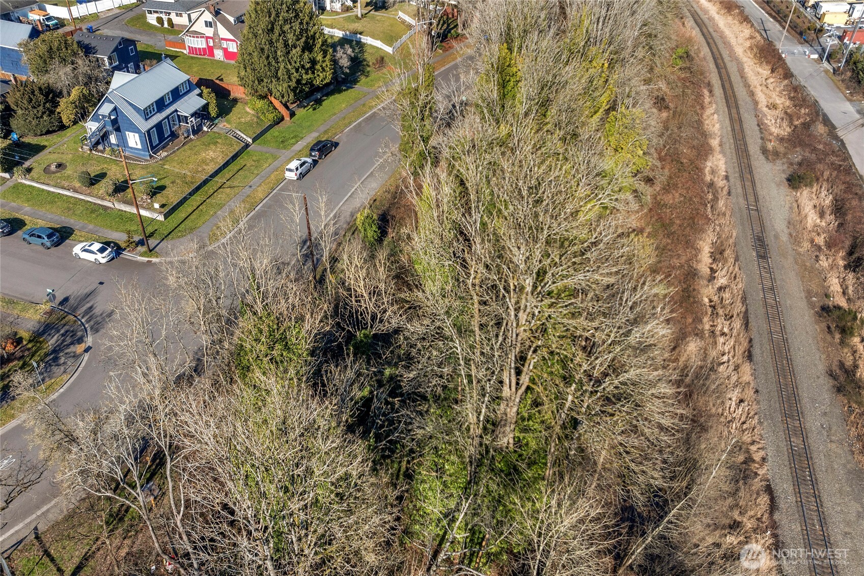 24 E Grand Avenue Everett WA 98201