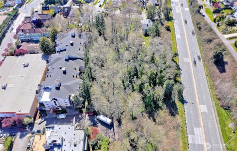 3905 SW Avalon Way Seattle WA 98126