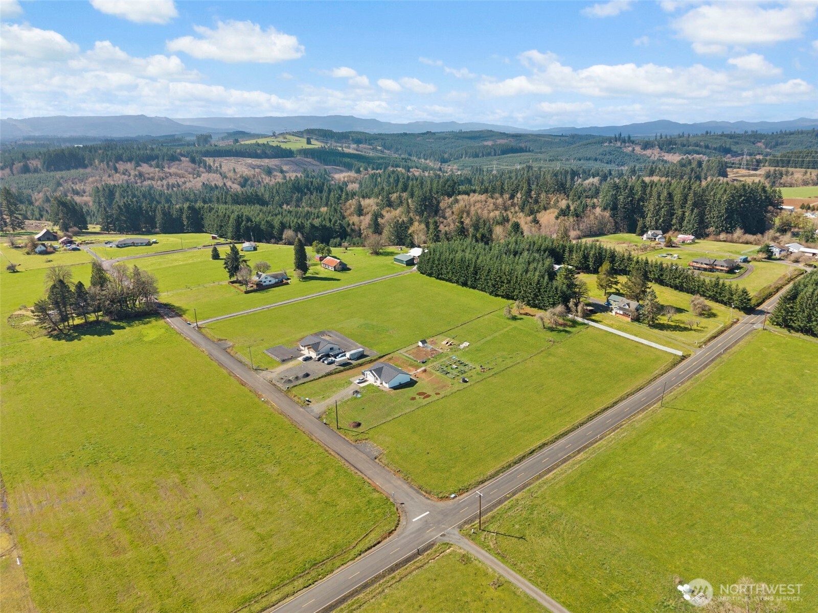 104 Gunnell Road Winlock WA 98596