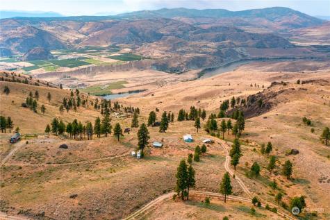 100 Pine Bluffs Lane Waterville WA 98858