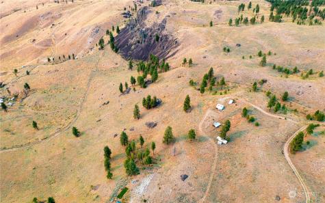100 Pine Bluffs Lane Waterville WA 98858