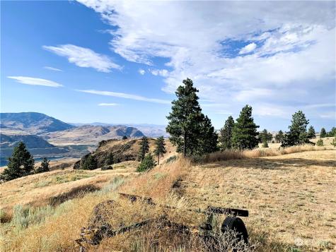 100 Pine Bluffs Lane Waterville WA 98858
