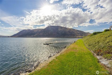 721 Heron Court Brewster WA 98812