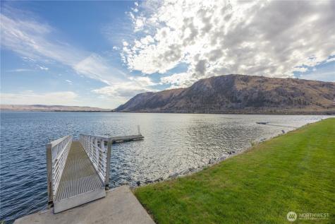 721 Heron Court Brewster WA 98812