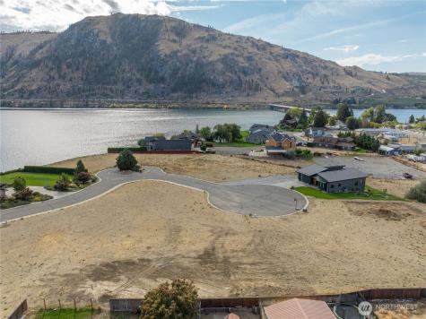 721 Heron Court Brewster WA 98812