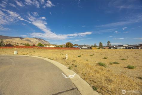 721 Heron Court Brewster WA 98812