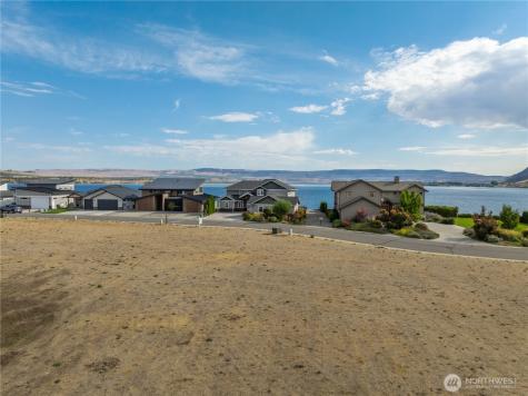 721 Heron Court Brewster WA 98812