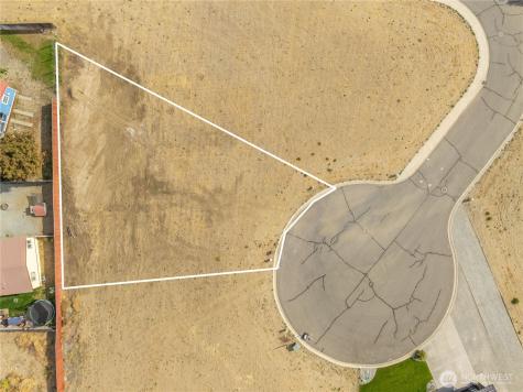 721 Heron Court Brewster WA 98812