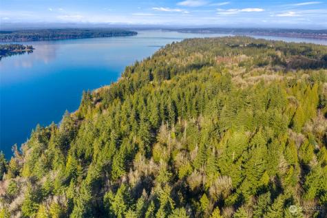 8031 Kerbaugh Road NE Olympia WA 98516