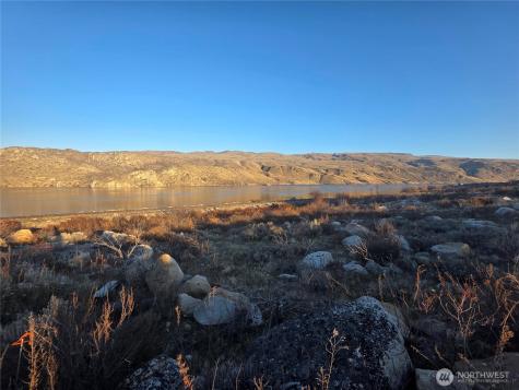 6 Sumac Road Pateros WA 98846