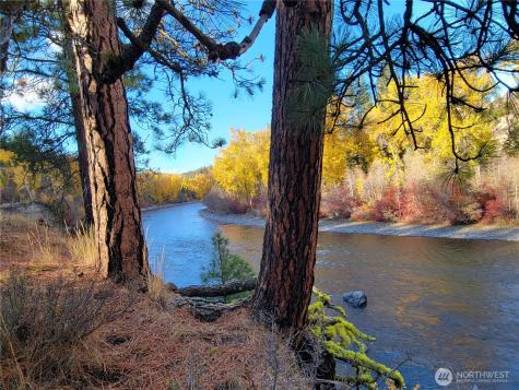 53 Highway 10 Cle Elum WA 98922