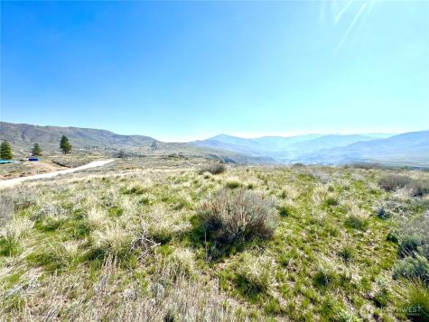 1 Riverbend Overlook Methow WA 98834