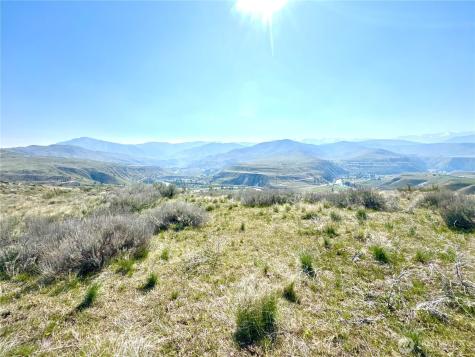 1 Riverbend Overlook Methow WA 98834