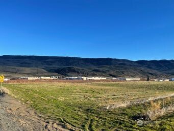 851 S Van Well Avenue East Wenatchee WA 98802