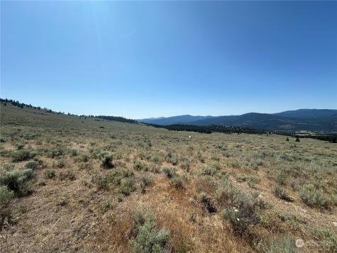 25 Harvest Moon Lane Tonasket WA 98855