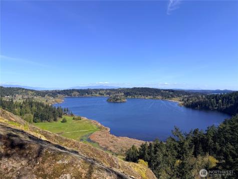 13998 Donnell Road Anacortes WA 98221
