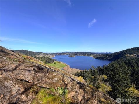 13998 Donnell Road Anacortes WA 98221