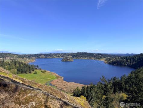 13998 Donnell Road Anacortes WA 98221
