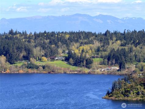 13998 Donnell Road Anacortes WA 98221