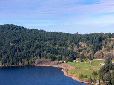 13998 Donnell Road Anacortes WA 98221