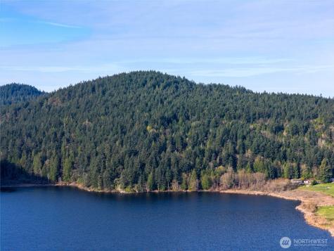 13998 Donnell Road Anacortes WA 98221