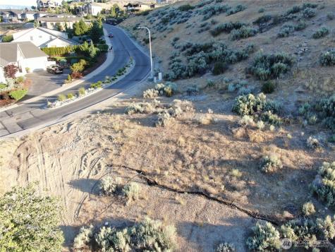 210 Crystal View Drive Chelan WA 98816