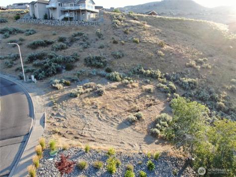 210 Crystal View Drive Chelan WA 98816