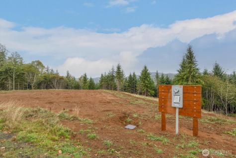 307 Greenwood Road Cathlamet WA 98612