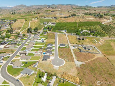 58 Sailing Hawk Lane Manson WA 98831