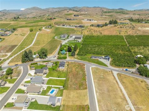 58 Sailing Hawk Lane Manson WA 98831