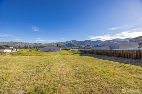 58 Sailing Hawk Lane Manson WA 98831