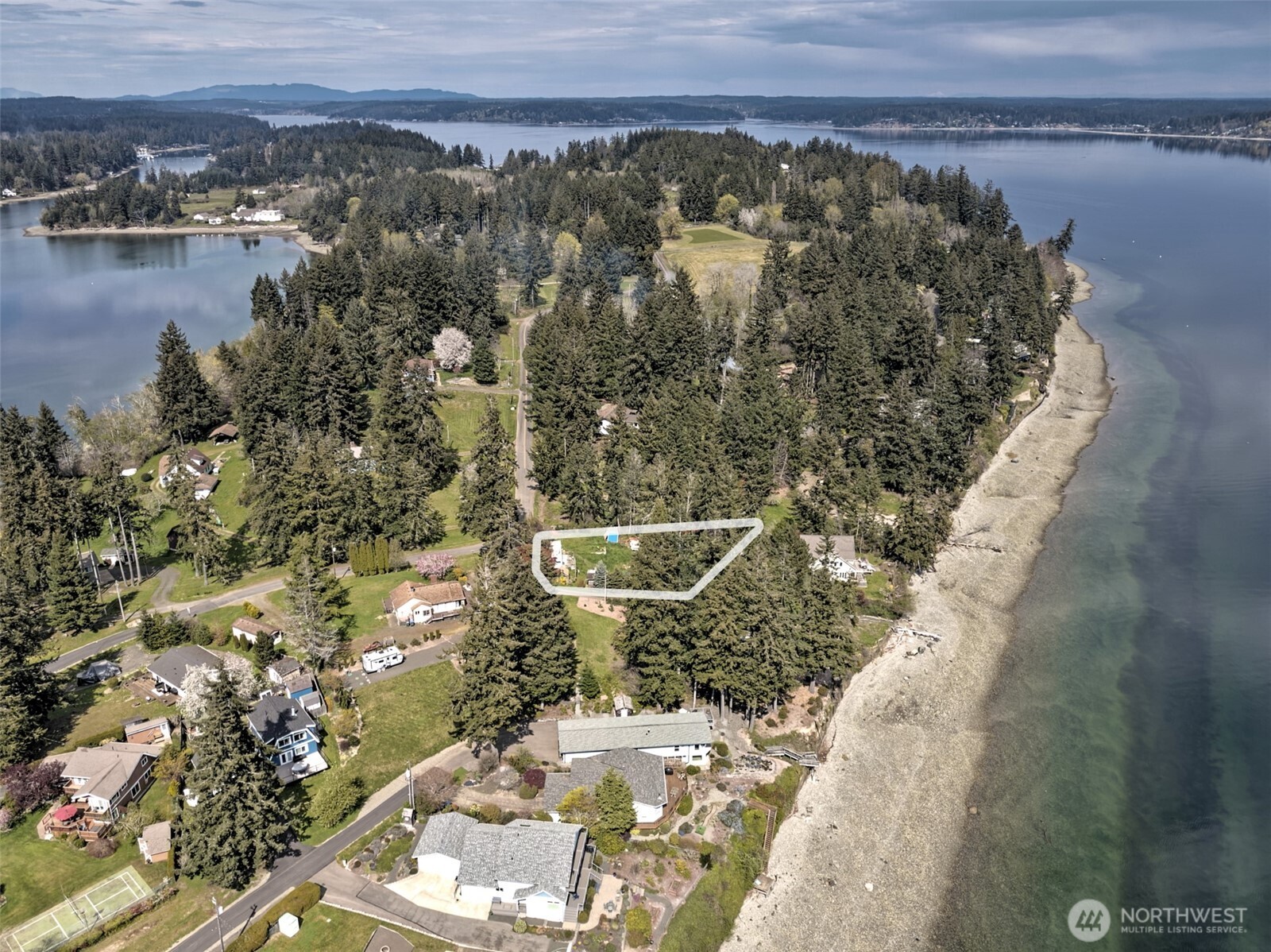721 E Stretch Island Road S Grapeview WA 98546