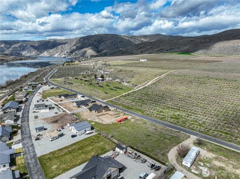3920 Stayman Flats Road Chelan WA 98816