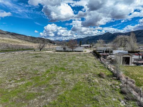 3920 Stayman Flats Road Chelan WA 98816