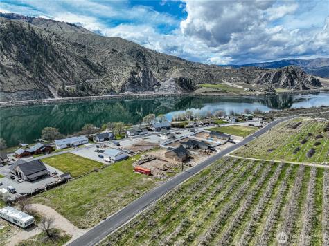 3920 Stayman Flats Road Chelan WA 98816