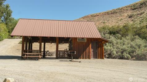 4 Brook Trout Lane Methow WA 98834