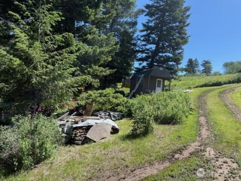 175 Ellemeham Ridge Road Oroville WA 98844
