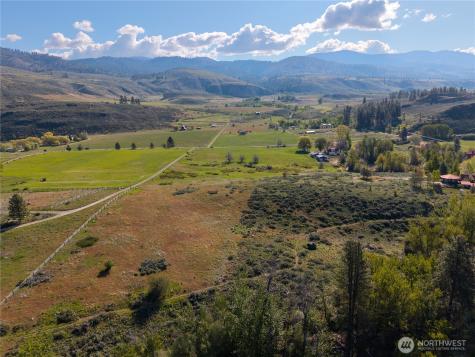 265 East Chewuch Road Winthrop WA 98862