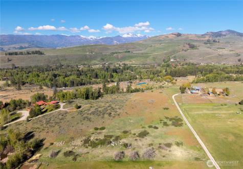 265 East Chewuch Road Winthrop WA 98862