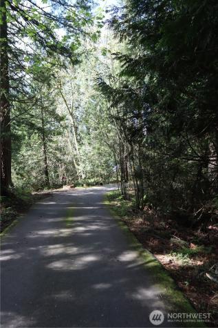 260 SE 18th Place Sammamish WA 98075