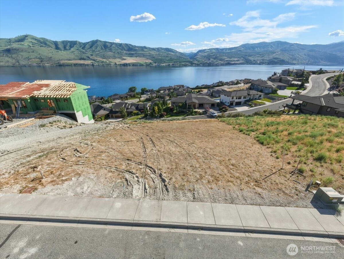 112 Crystal Crest Drive Chelan WA 98816