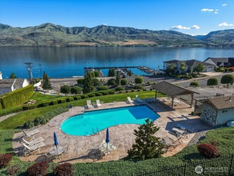 112 Crystal Crest Drive Chelan WA 98816