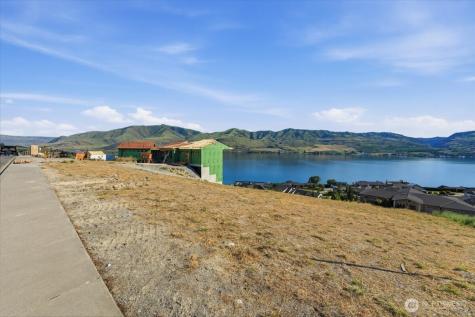 112 Crystal Crest Drive Chelan WA 98816