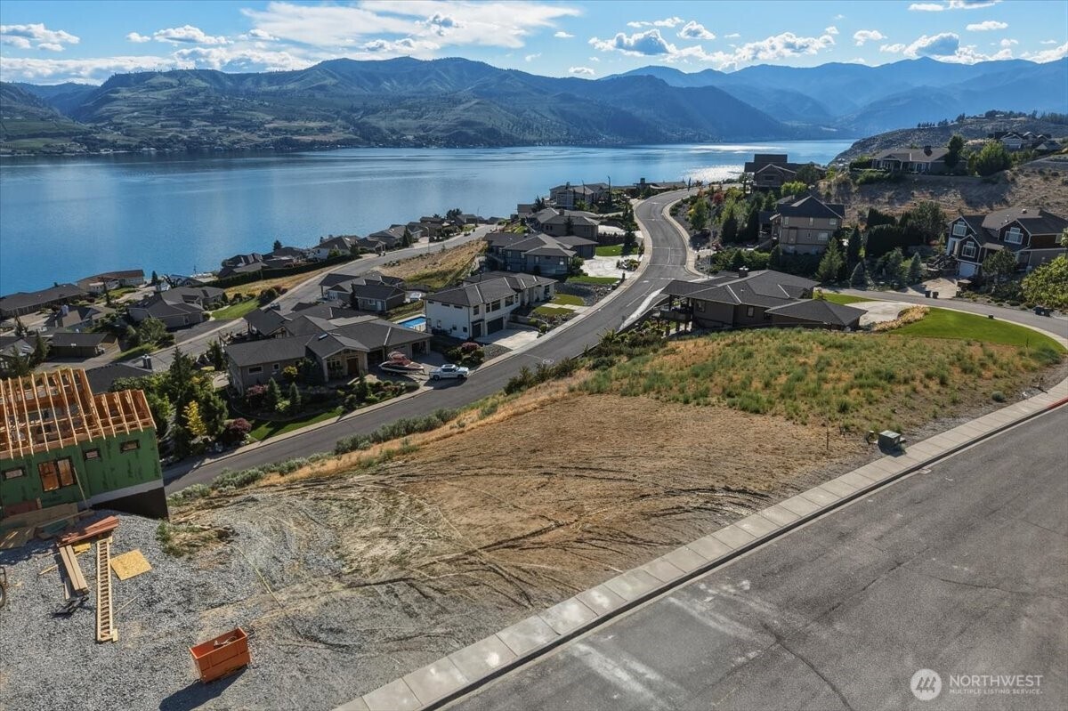 112 Crystal Crest Drive Chelan WA 98816